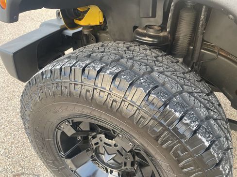 Used 2011 Jeep Wrangler Sport image 26