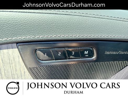 Used 2023 Volvo XC90 B6 Ultimate w/ Protection Package Premier AWD/4WD image 15