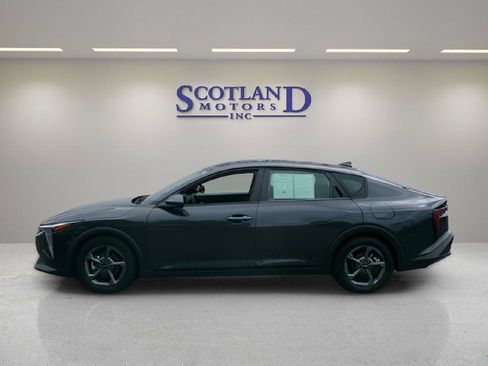 Used 2025 Kia K4 FWD image 1