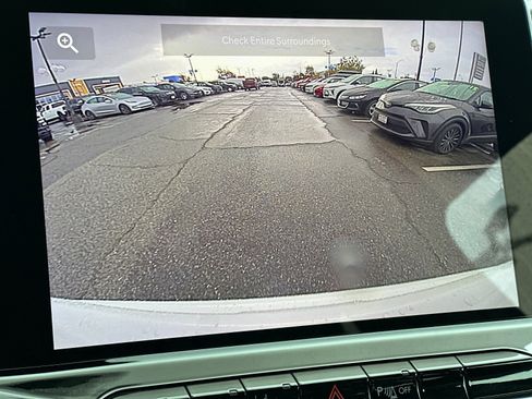 Certified 2024 Jeep Compass Limited image 19