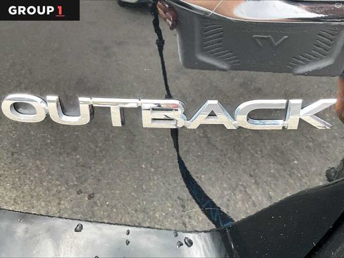 Used 2024 Subaru Outback Premium AWD/4WD image 10