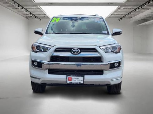 Used 2024 Toyota 4Runner Limited AWD/4WD image 9