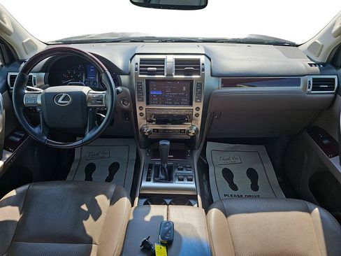 Used 2019 Lexus GX 460 Luxury image 12