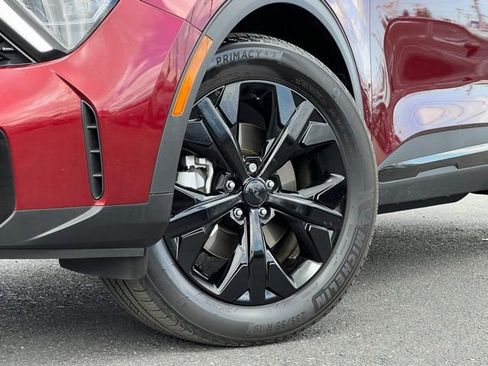 Certified 2025 Kia Sportage X-Line AWD/4WD image 2