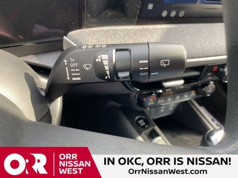 New 2026 Nissan Kicks SV w/ Illumination Package FWD image 28