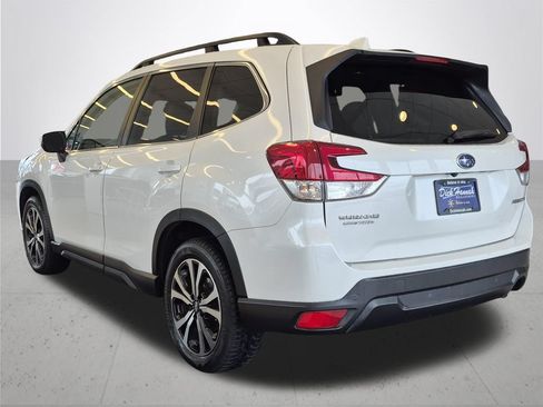 Used 2022 Subaru Forester Limited AWD/4WD image 10