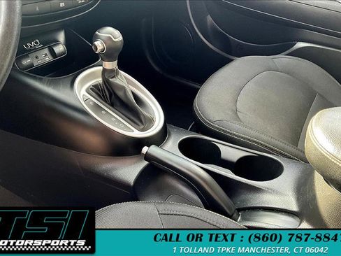 Used 2015 Kia Soul + image 15