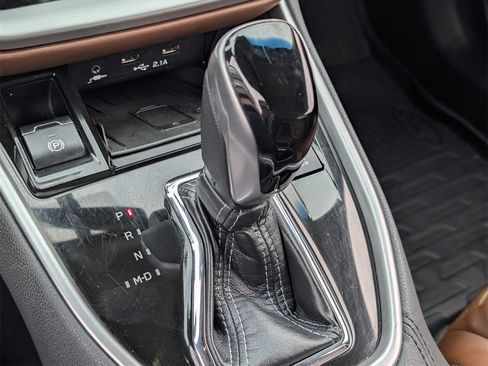 Used 2021 Subaru Outback Touring XT image 19