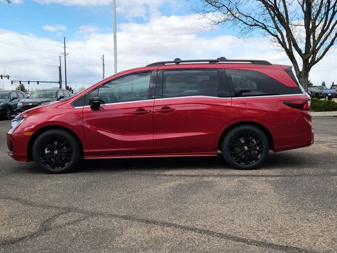 New 2026 Honda Odyssey Sport-L image 2