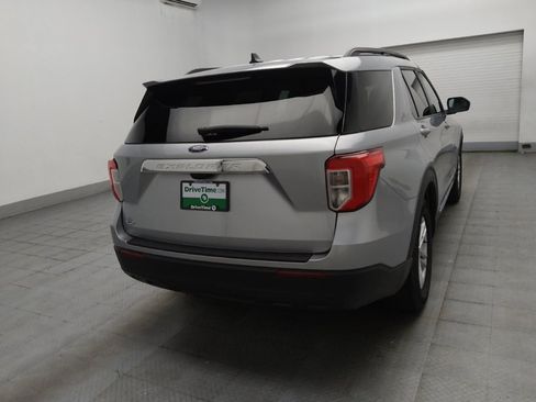 Used 2022 Ford Explorer XLT RWD image 9