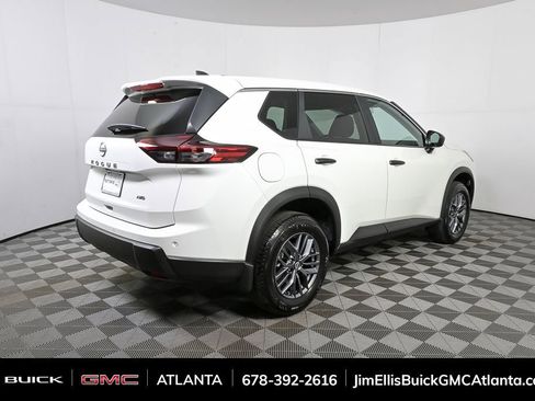 Used 2026 Nissan Rogue S image 26