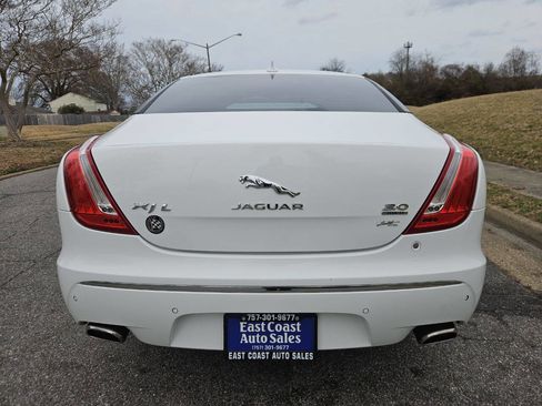 Used 2014 Jaguar XJ L Portfolio image 5