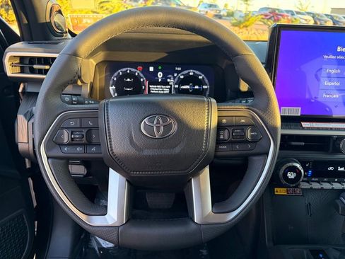 Used 2026 Toyota 4Runner Platinum AWD/4WD image 24
