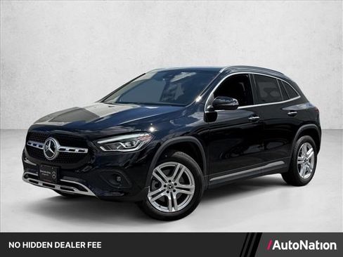Used 2022 Mercedes-Benz GLA 250 4MATIC image 1