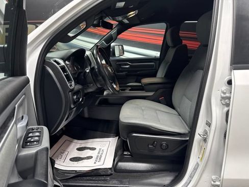 Used 2022 RAM 1500 Lone Star AWD/4WD image 5
