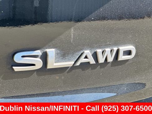 Used 2024 Nissan Rogue SL AWD/4WD image 52