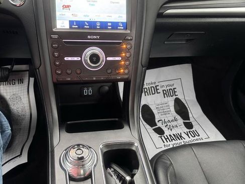 Used 2020 Ford Fusion Titanium FWD image 5