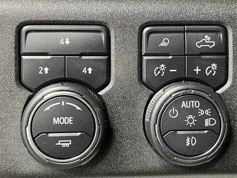 Used 2024 Chevrolet Silverado 2500 LT w/ All Star Edition AWD/4WD image 33