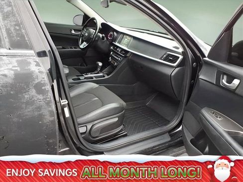 Used 2019 Kia Optima S w/ S Panoramic Sunroof Package image 9