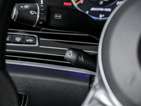 Used 2019 Mercedes-Benz E 63 AMG S image 31