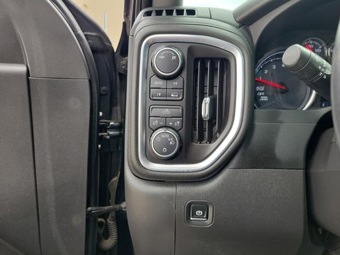 Used 2019 Chevrolet Silverado 1500 LT w/ All-Star Edition AWD/4WD image 20