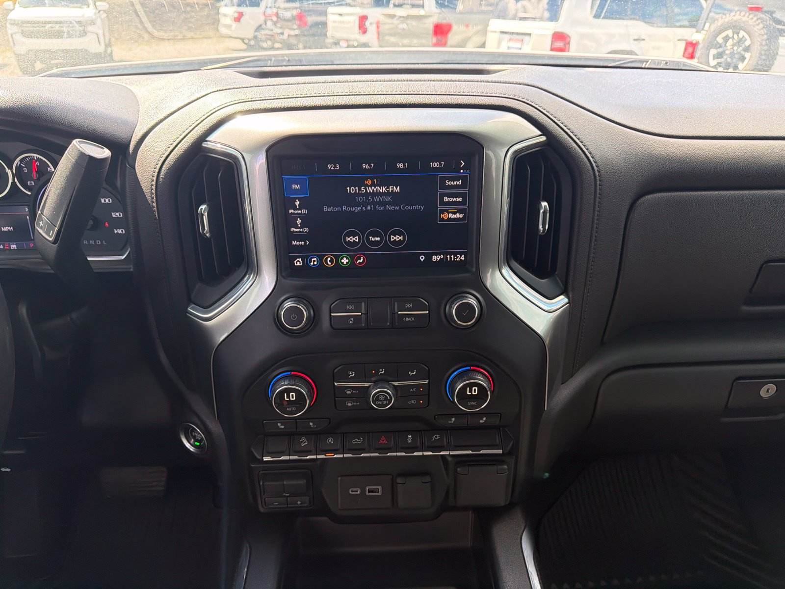 Used 2019 Chevrolet Silverado 1500 RST w/ All-Star Edition AWD/4WD image 10