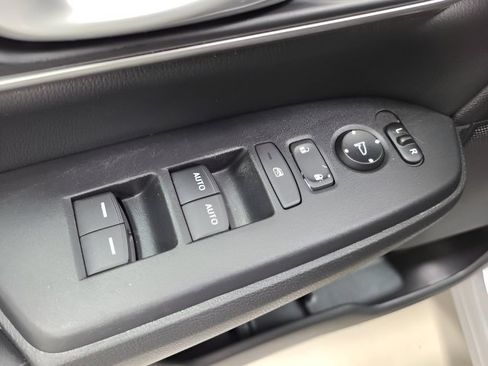 Used 2019 Honda CR-V EX-L image 23