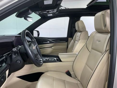 Certified 2024 Cadillac Escalade Premium Luxury w/ Performance Package image 26