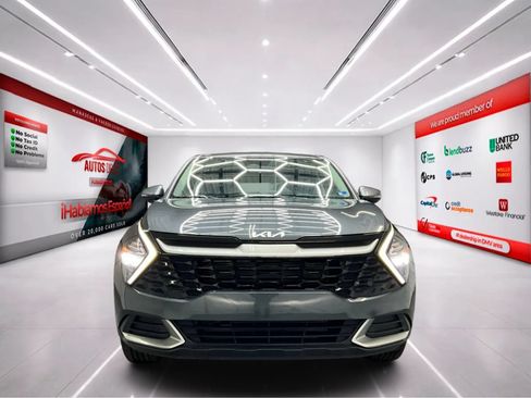 Used 2023 Kia Sportage EX FWD image 3