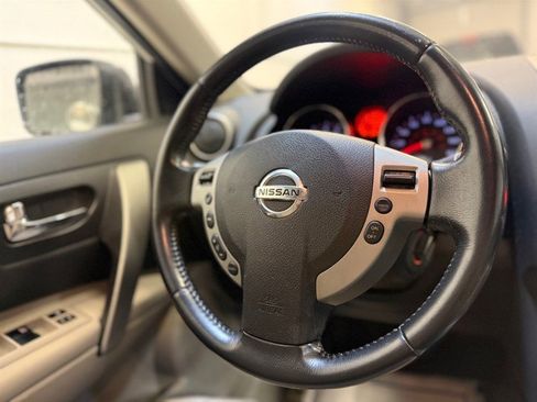 Used 2010 Nissan Rogue SL w/ Premium Pkg AWD/4WD image 14