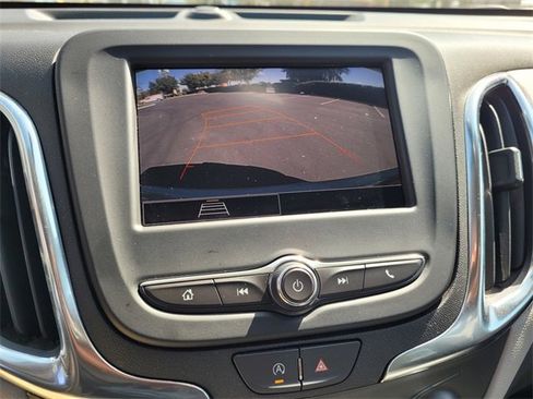 Used 2024 Chevrolet Equinox LT image 19
