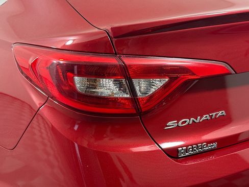 Used 2017 Hyundai Sonata Sport 2.0T w/ Winter Weather Package image 34