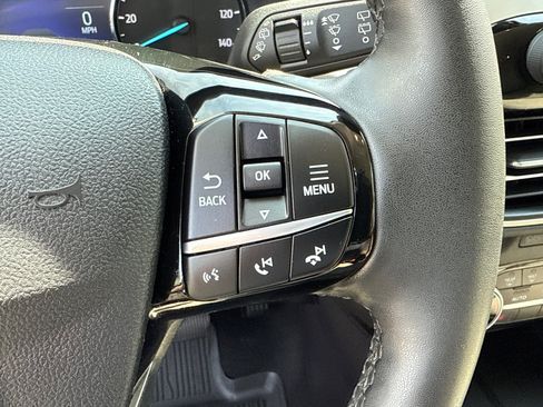 Certified 2022 Ford Escape SE w/ Cold Weather Package FWD image 13