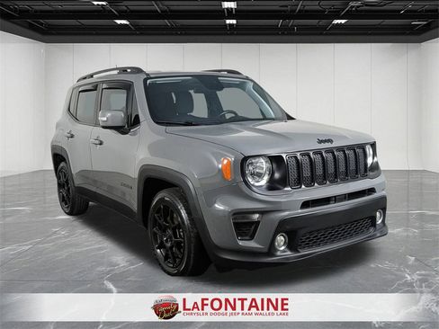 Certified 2020 Jeep Renegade Altitude image 8