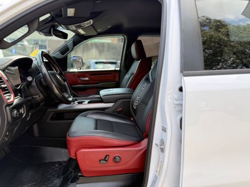 Used 2022 RAM 1500 Rebel AWD/4WD image 13