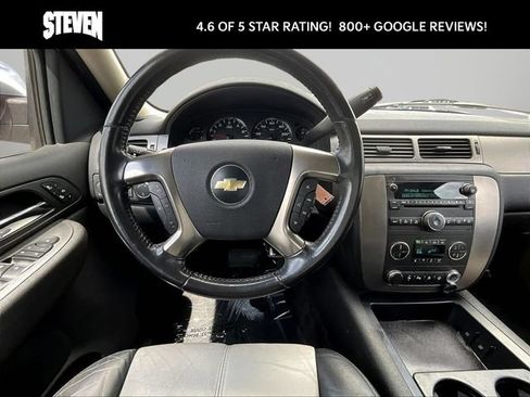 Used 2007 Chevrolet Suburban LT w/ LT Preferred Equipment Group AWD/4WD image 8