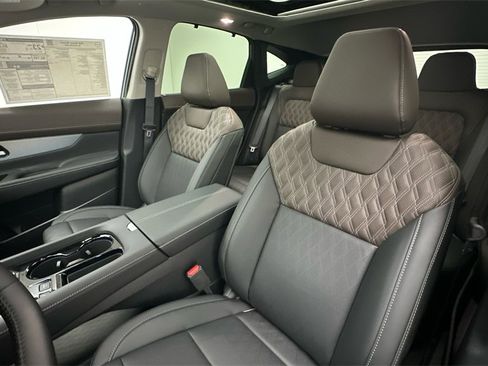 New 2026 Nissan Murano Platinum w/ Cargo Package image 9