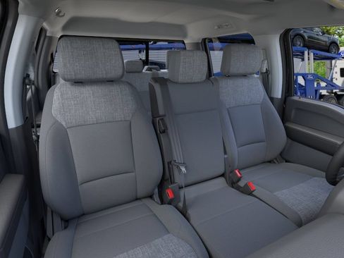 New 2026 Ford F250 XLT w/ XLT Premium Package AWD/4WD image 10