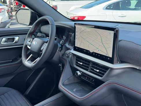 New 2025 Ford Explorer ST-Line w/ Premium Package image 31