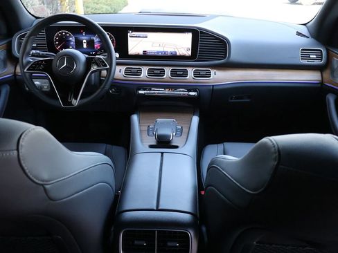 Certified 2025 Mercedes-Benz GLE 350 4MATIC image 15