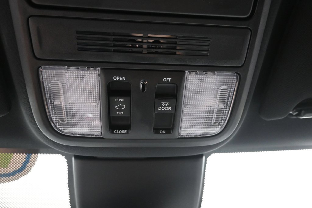 Used 2023 Honda Odyssey Sport image 22