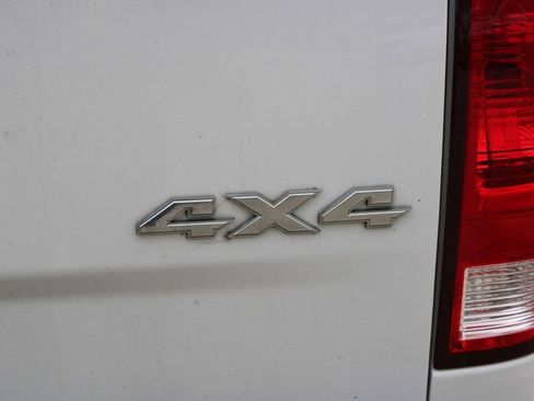 Used 2018 RAM 2500 Big Horn image 28