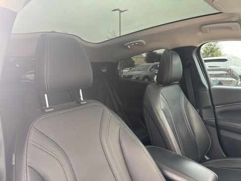 Used 2022 Ford Mustang Mach-E Premium image 13