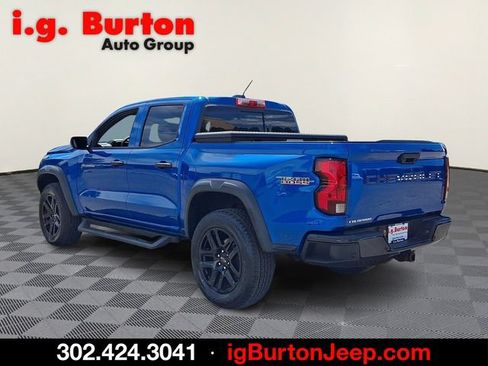 Used 2023 Chevrolet Colorado Trail Boss w/ Advanced Trailering Package AWD/4WD image 4
