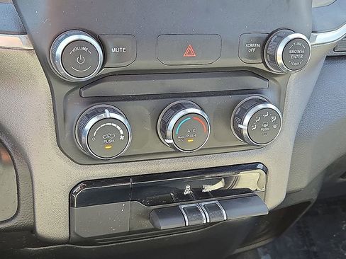 Used 2022 RAM 1500 Big Horn image 27