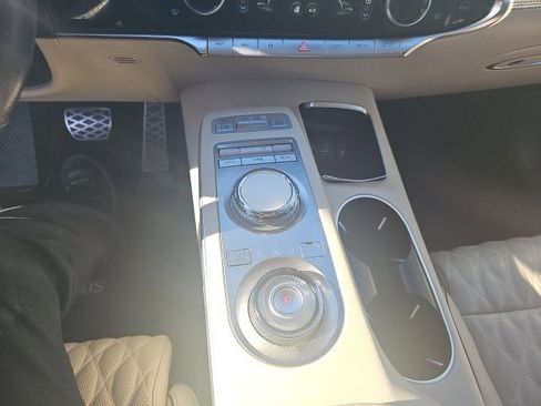 Used 2022 Genesis GV70 3.5T Sport w/ Sport Advanced Package image 7