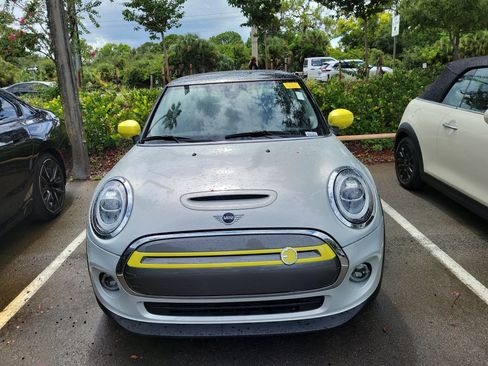 Used 2021 MINI Cooper SE w/ 6.5" Touchscreen Package FWD image 2