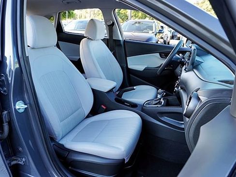 Used 2023 Hyundai Kona SEL w/ Cargo Package AWD/4WD image 13