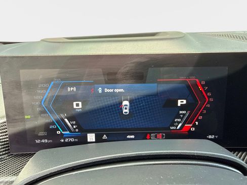 Used 2024 BMW X6 M Competition image 55