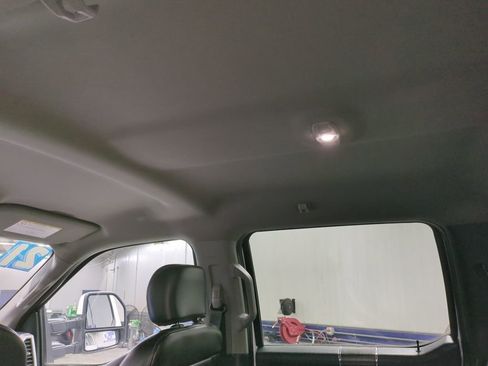 Used 2021 Ford F350 Lariat image 14